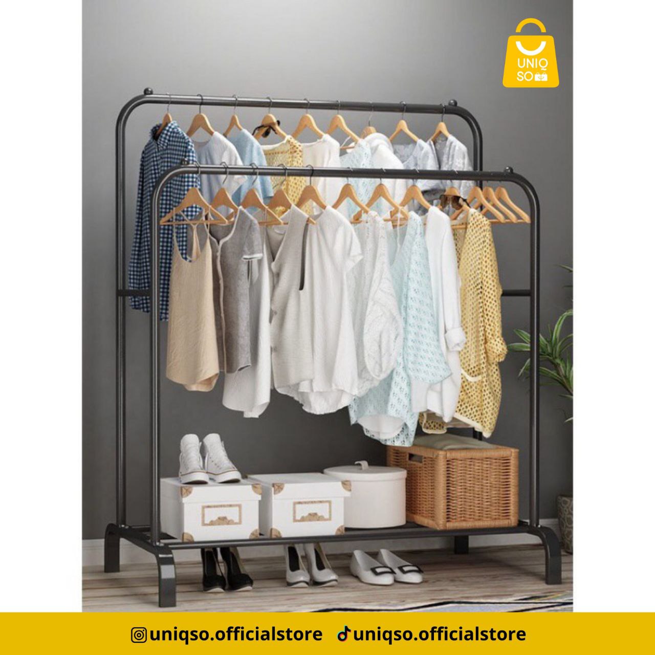 DOUBLE POLE GANTUNGAN BAJU