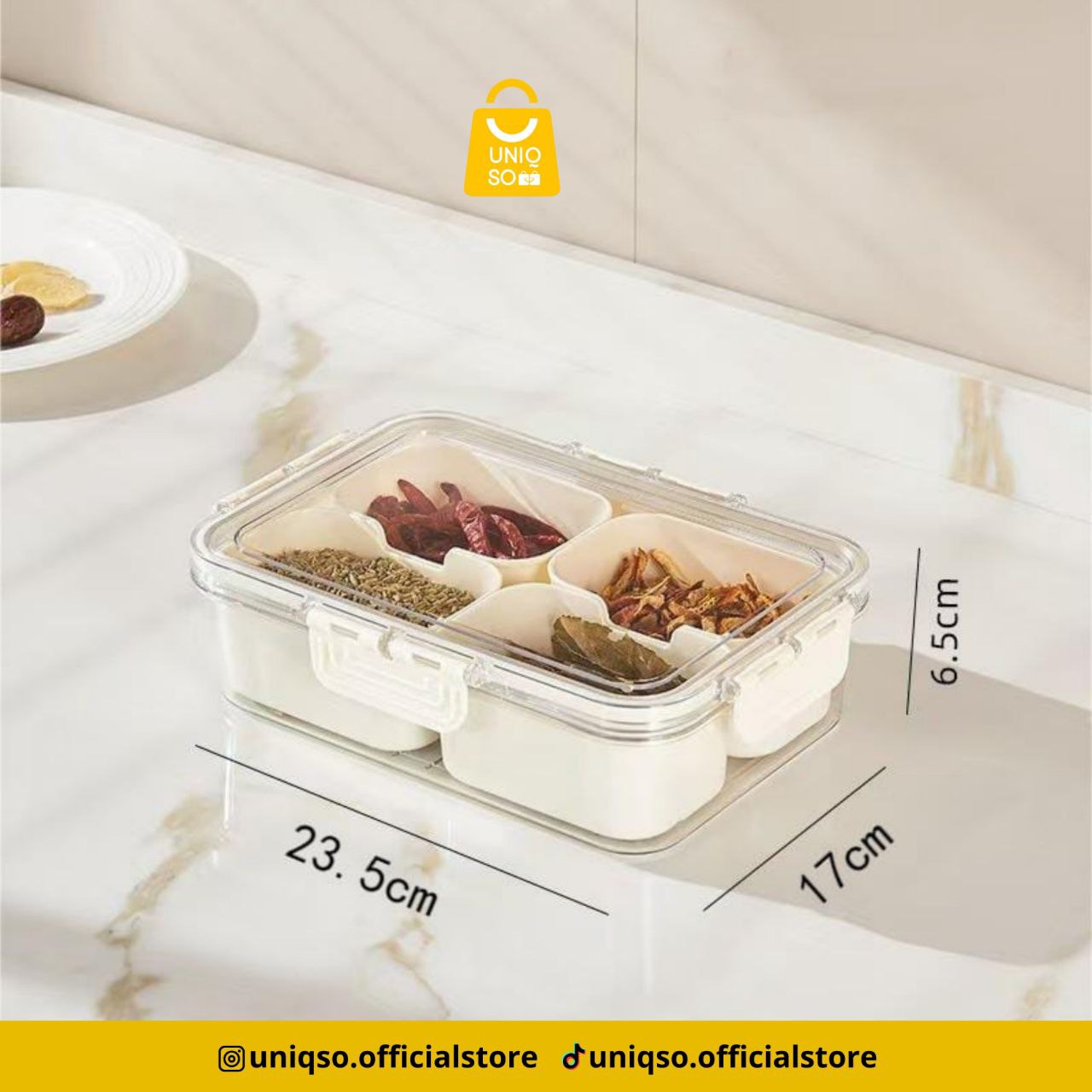 FOOD CONTAINER 4 KOTAK